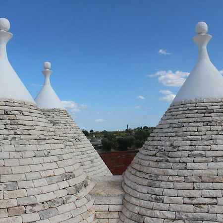 Вилла I Trulli Del Mulino Локоротондо Экстерьер фото